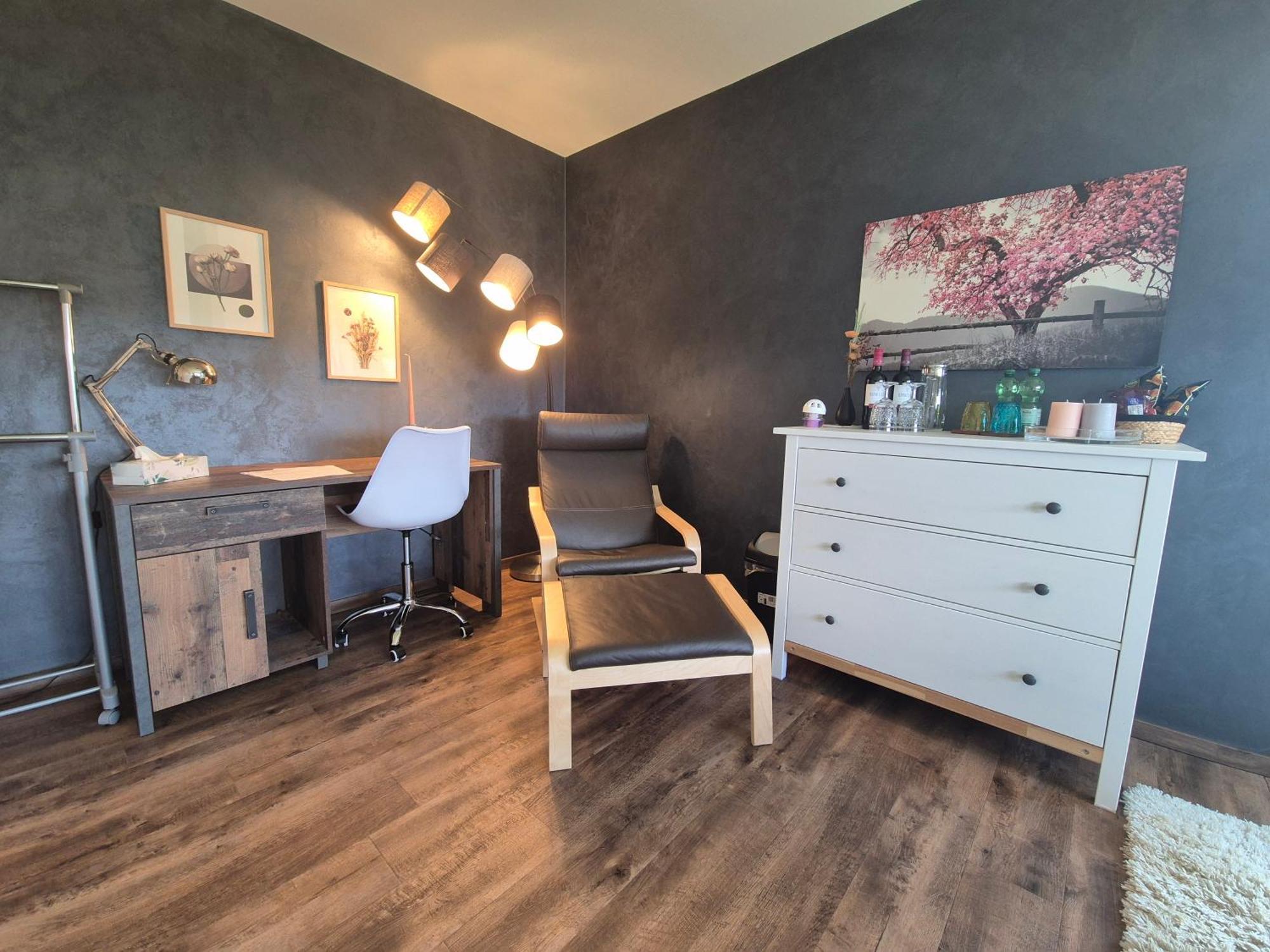 Serenity Vista Retreat Bnb Bescheid Εξωτερικό φωτογραφία